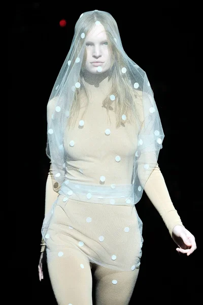Look 42